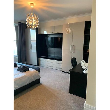 Marley Mansions Apartment - Egremont Promenade - 42 Wallasey Bagian luar foto