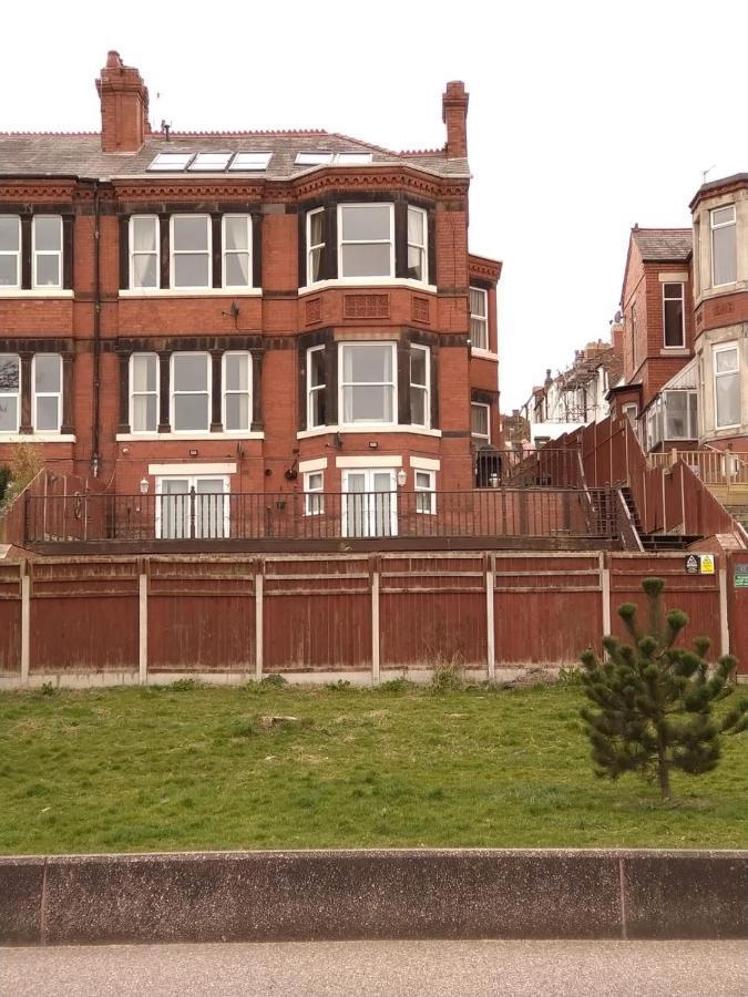 Marley Mansions Apartment - Egremont Promenade - 42 Wallasey Bagian luar foto